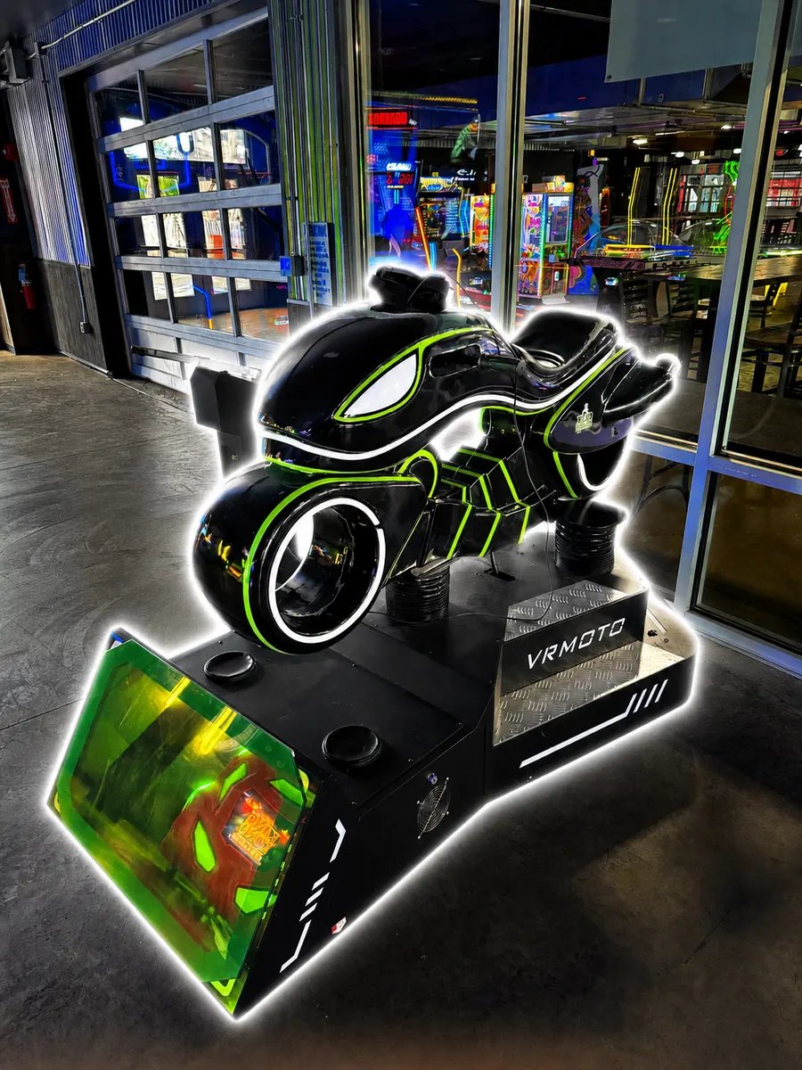 The VR motorcycle arcade machine at RiverWorks